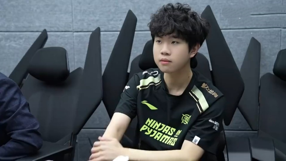 扑克中的策略弹性（扑克策略的灵活性）